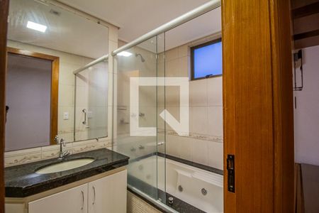 Apartamento para alugar com 132m², 4 quartos e 2 vagas Apartamento para alugar com 132m², 4 quartos e 2 vagasBanheiro Suíte