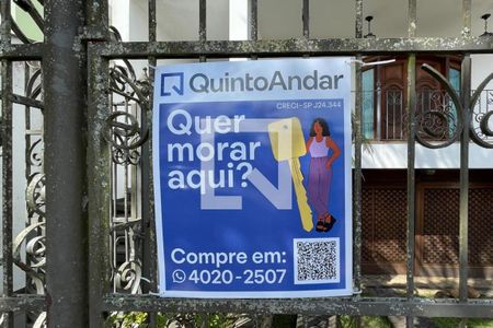 Casa à venda com 323m², 3 quartos e 5 vagasFachada 