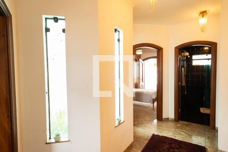 Casa à venda com 323m², 3 quartos e 5 vagasAcesso - Quartos 