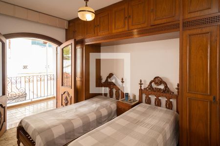 Casa à venda com 323m², 3 quartos e 5 vagasQuarto 1