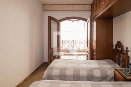 Casa à venda com 323m², 3 quartos e 5 vagasQuarto 1