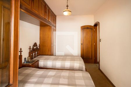 Casa à venda com 323m², 3 quartos e 5 vagasQuarto 1