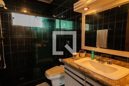 Casa à venda com 323m², 3 quartos e 5 vagasBanheiro Social