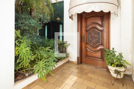 Casa à venda com 323m², 3 quartos e 5 vagasQuintal 