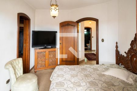 Casa à venda com 323m², 3 quartos e 5 vagasSuíte 