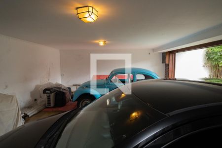 Casa à venda com 323m², 3 quartos e 5 vagasGaragem 