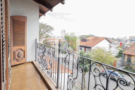 Casa à venda com 323m², 3 quartos e 5 vagasSacada - Suíte e Quarto 3