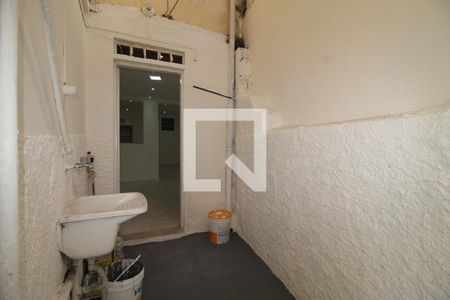 Casa para alugar com 50m², 1 quarto e sem vagaÁrea de Serviço