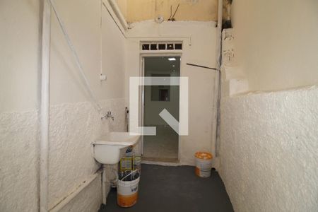 Casa para alugar com 50m², 1 quarto e sem vagaÁrea de Serviço