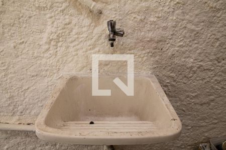 Casa para alugar com 50m², 1 quarto e sem vagaÁrea de Serviço