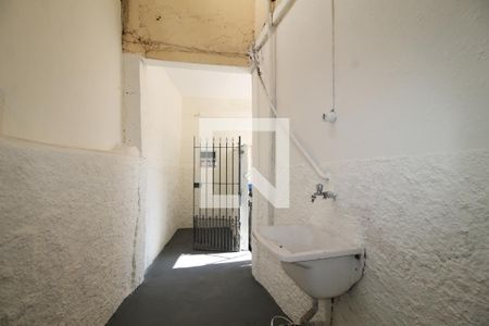 Casa para alugar com 50m², 1 quarto e sem vagaÁrea de Serviço