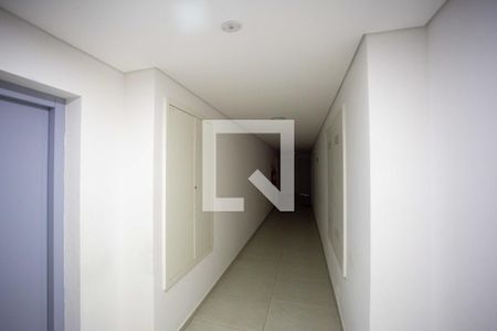 Apartamento à venda com 45m², 2 quartos e 1 vagaÁrea comum - Hall de entrada