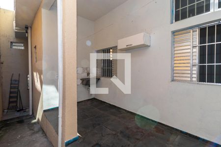 Casa para alugar com 80m², 2 quartos e sem vagaÁrea de Serviço