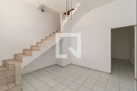Casa para alugar com 80m², 2 quartos e sem vagaSuíte