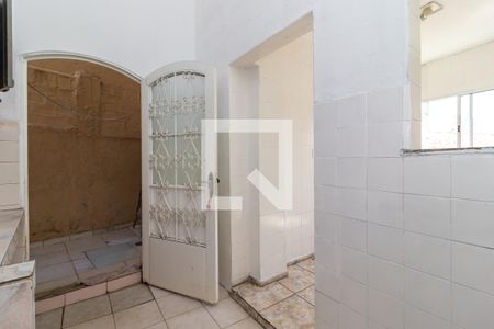 Casa para alugar com 80m², 2 quartos e sem vagaÁrea de Serviço