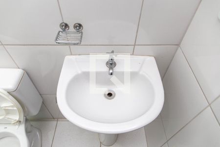 Casa para alugar com 45m², 1 quarto e 1 vaga Casa para alugar com 45m², 1 quarto e 1 vagaBanheiro