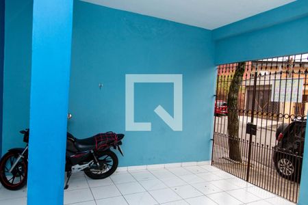 Casa para alugar com 45m², 1 quarto e 1 vaga Casa para alugar com 45m², 1 quarto e 1 vagaGaragem