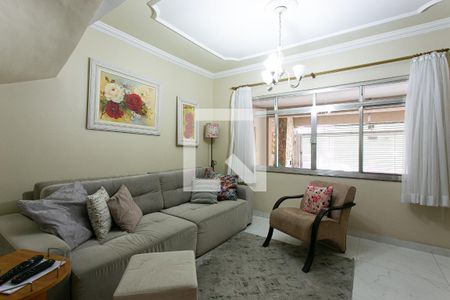 Sala de casa à venda com 3 quartos, 150m² em Vila Esperança, São Paulo