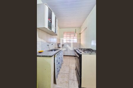 Cozinha / Lavanderia de kitnet/studio para alugar com 1 quarto, 44m² em Parque Res. Flamboyant, São José dos Campos