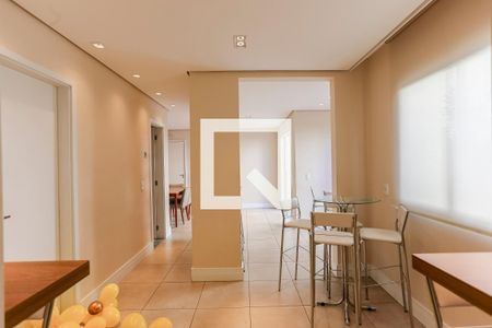 Apartamento para alugar com 55m², 2 quartos e 1 vagaÁrea comum - Salão de Festas