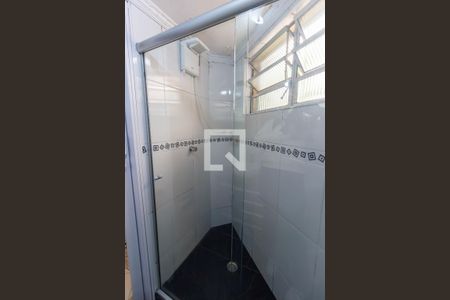 Banheiro de apartamento à venda com 2 quartos, 55m² em Bandeiras, Osasco