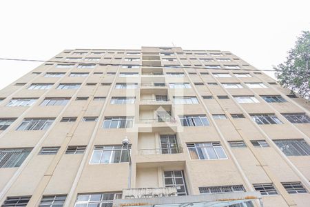 Apartamento à venda com 48m², 1 quarto e sem vaga Apartamento à venda com 48m², 1 quarto e sem vagaFachada do Prédio