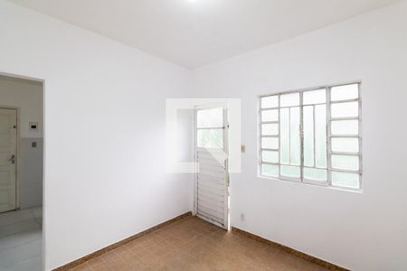 Sala de casa para alugar com 1 quarto, 35m² em Campo Grande, Rio de Janeiro