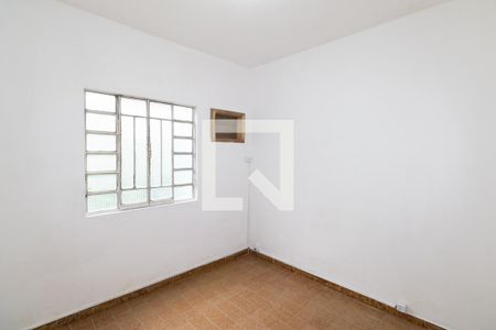 Quarto de casa para alugar com 1 quarto, 35m² em Campo Grande, Rio de Janeiro