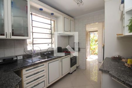 Casa à venda com 465m², 5 quartos e 3 vagasCozinha 1