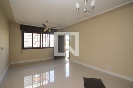 Casa à venda com 465m², 5 quartos e 3 vagasQuarto Suíte