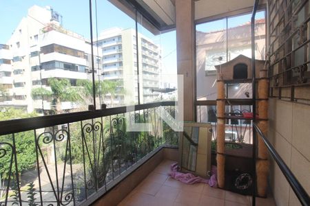 Casa à venda com 465m², 5 quartos e 3 vagasSacada da suíte