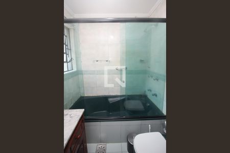 Casa à venda com 465m², 5 quartos e 3 vagasBanheiro da Suíte