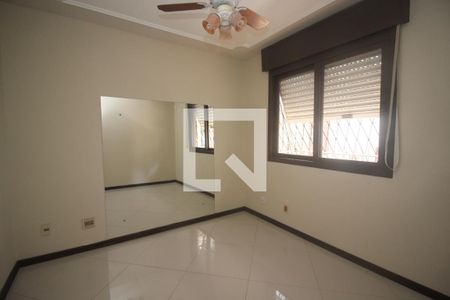 Casa à venda com 465m², 5 quartos e 3 vagasQuarto 1