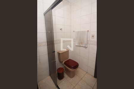 Casa à venda com 465m², 5 quartos e 3 vagasBanheiro 1