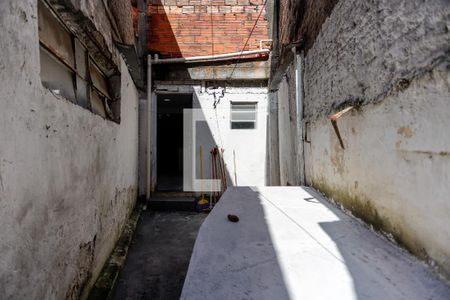 Casa para alugar com 100m², 2 quartos e 1 vaga Casa para alugar com 100m², 2 quartos e 1 vagaQuintal
