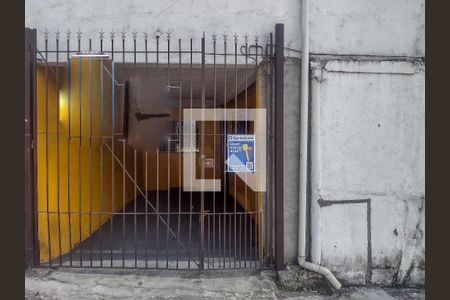 Casa para alugar com 100m², 2 quartos e 1 vaga Casa para alugar com 100m², 2 quartos e 1 vagaFachada