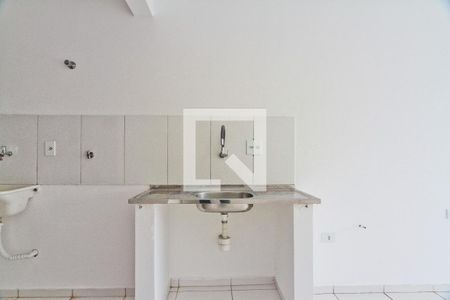 Studio para alugar com 28m², 1 quarto e sem vaga Studio para alugar com 28m², 1 quarto e sem vagaCozinha