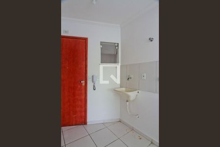 Studio para alugar com 28m², 1 quarto e sem vaga Studio para alugar com 28m², 1 quarto e sem vagaÁrea de Serviço