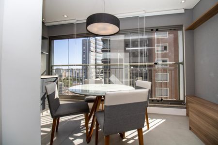 Sala- mesa de jantar de apartamento à venda com 2 quartos, 65m² em Indianópolis, São Paulo