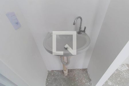 Apartamento à venda com 38m², 2 quartos e sem vaga Apartamento à venda com 38m², 2 quartos e sem vagaBanheiro