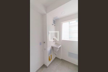 Apartamento à venda com 38m², 2 quartos e sem vaga Apartamento à venda com 38m², 2 quartos e sem vagaÁrea de Serviço