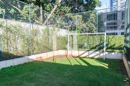 Apartamento à venda com 94m², 2 quartos e 2 vagasCampo de futebol