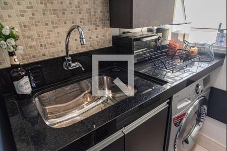 Apartamento à venda com 94m², 2 quartos e 2 vagasÁrea de serviço