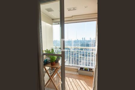 Apartamento à venda com 94m², 2 quartos e 2 vagasVaranda