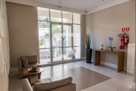 Apartamento à venda com 94m², 2 quartos e 2 vagasHall de entrada