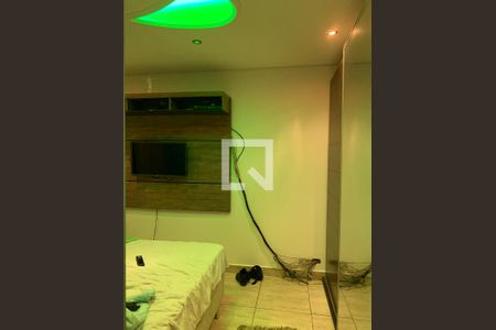 Casa à venda com 320m², 2 quartos e 8 vagasSuíte 1