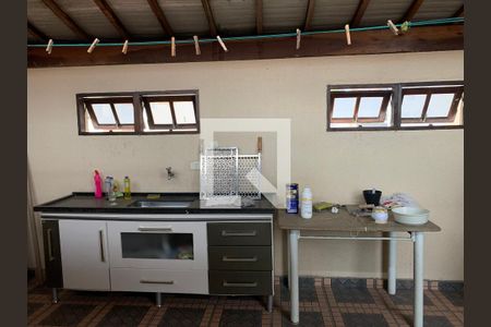 Casa à venda com 320m², 2 quartos e 8 vagasÁrea comum - Churrasqueira