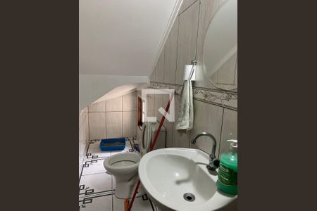 Casa à venda com 320m², 2 quartos e 8 vagasLavabo