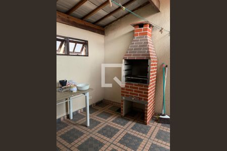 Casa à venda com 320m², 2 quartos e 8 vagasÁrea comum - Churrasqueira