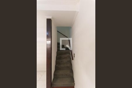 Escada da Sala de casa de condomínio à venda com 3 quartos, 90m² em Vila Maria Eugênia, Campinas